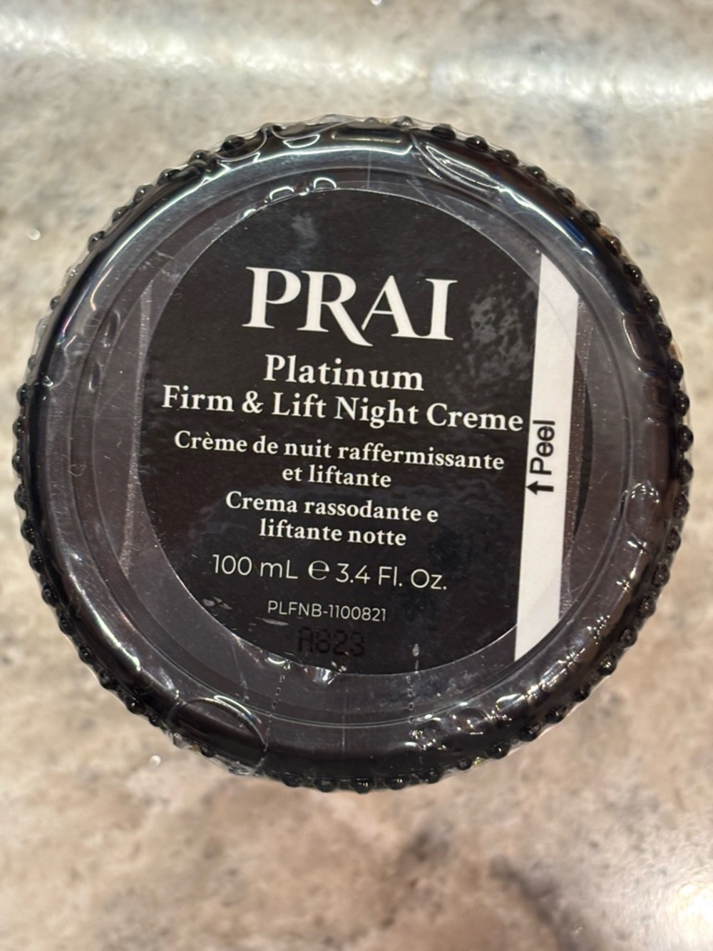 Prai platinum Firm & Lift Night Creme - Black
